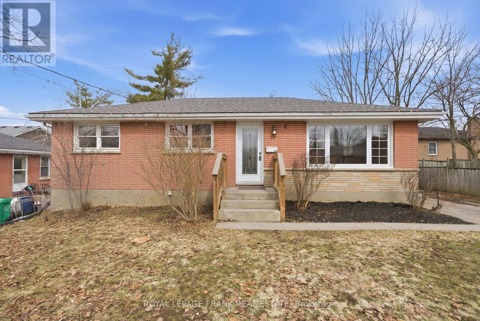 808 AYLMER STREET N, peterborough (northcrest ward 5), Ontario