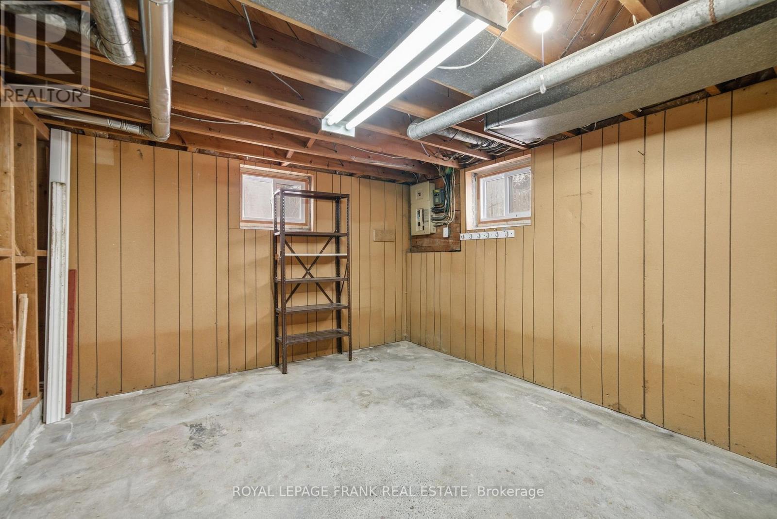 808 Aylmer Street N, Peterborough (Northcrest Ward 5), Ontario  K9H 3Y4 - Photo 28 - X12926288