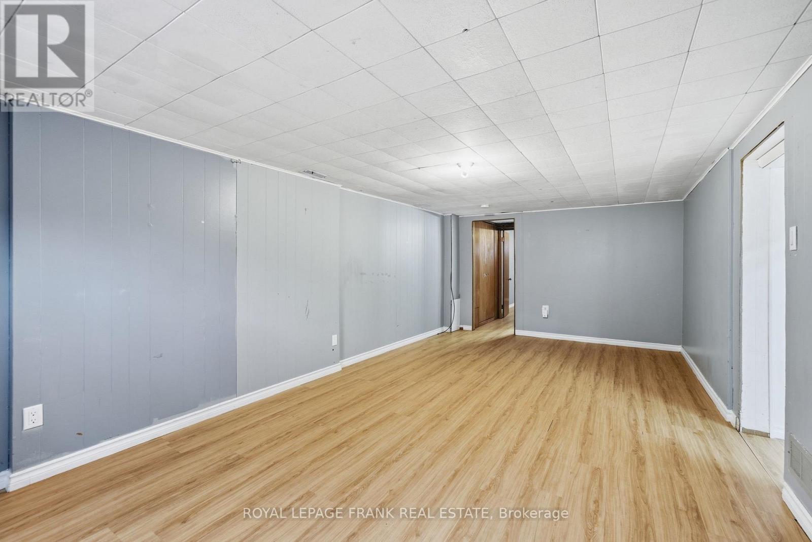 808 Aylmer Street N, Peterborough (Northcrest Ward 5), Ontario  K9H 3Y4 - Photo 29 - X12926288