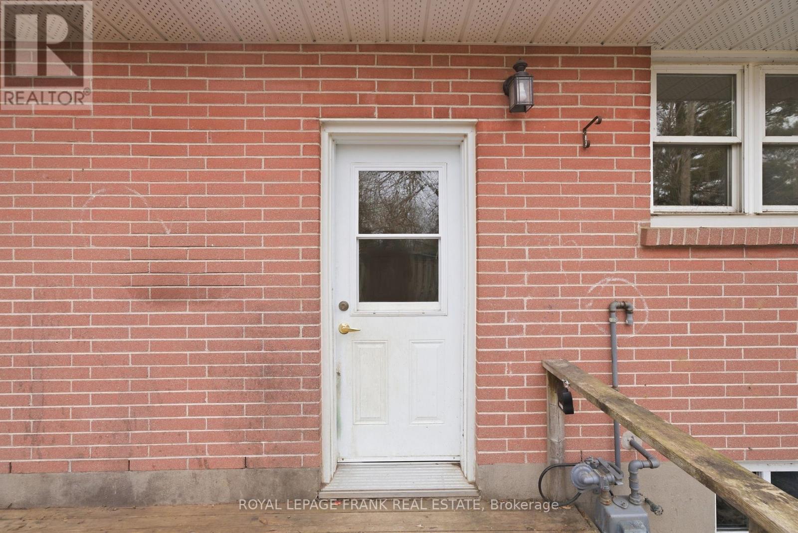 808 Aylmer Street N, Peterborough (Northcrest Ward 5), Ontario  K9H 3Y4 - Photo 33 - X12926288