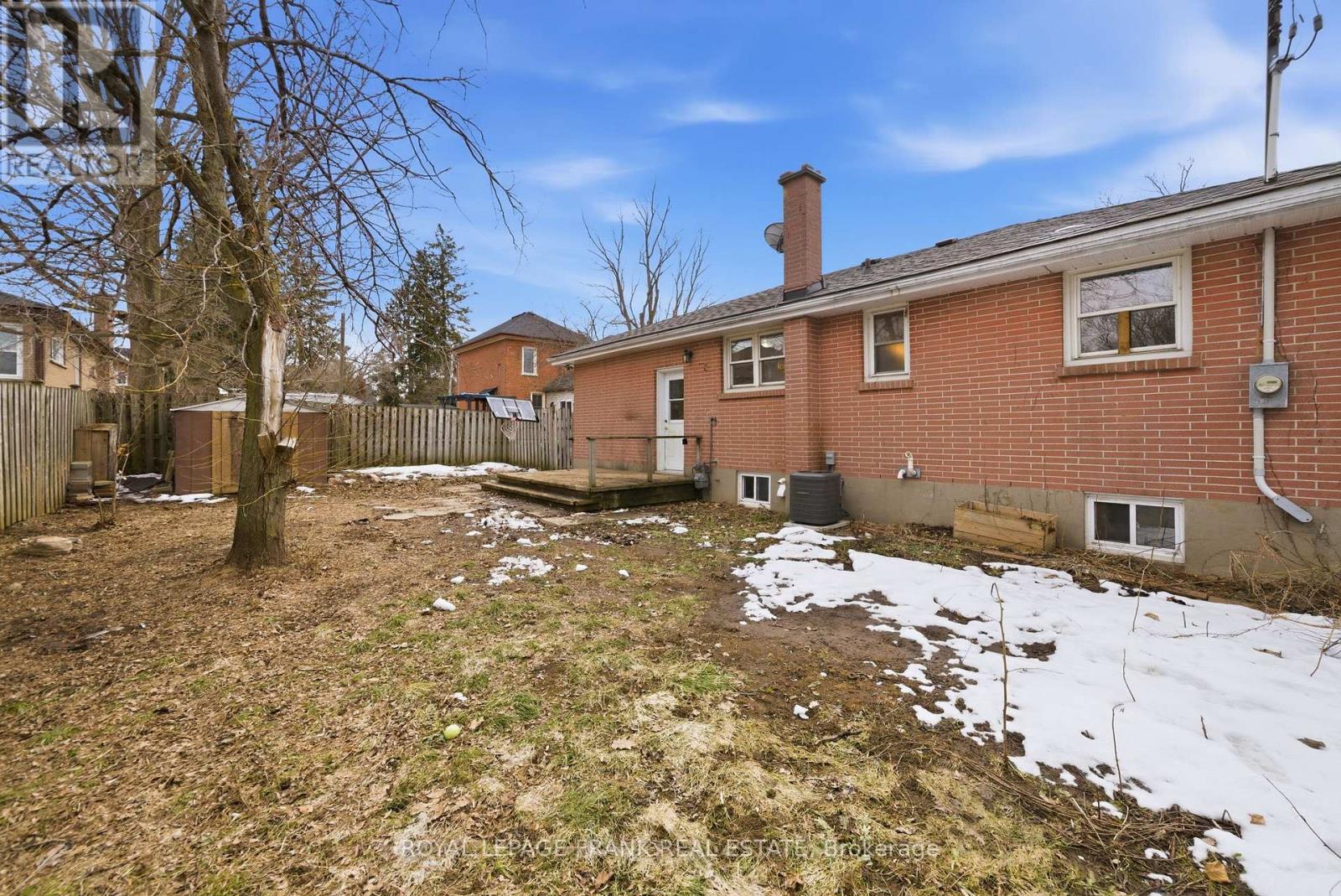 808 Aylmer Street N, Peterborough (Northcrest Ward 5), Ontario  K9H 3Y4 - Photo 36 - X12926288