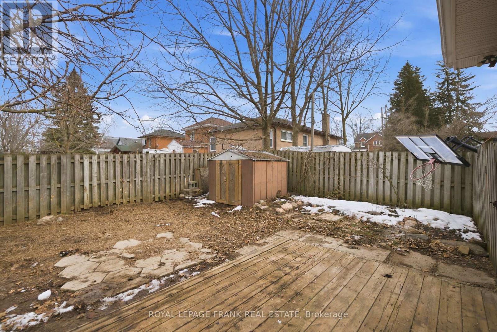 808 Aylmer Street N, Peterborough (Northcrest Ward 5), Ontario  K9H 3Y4 - Photo 37 - X12926288