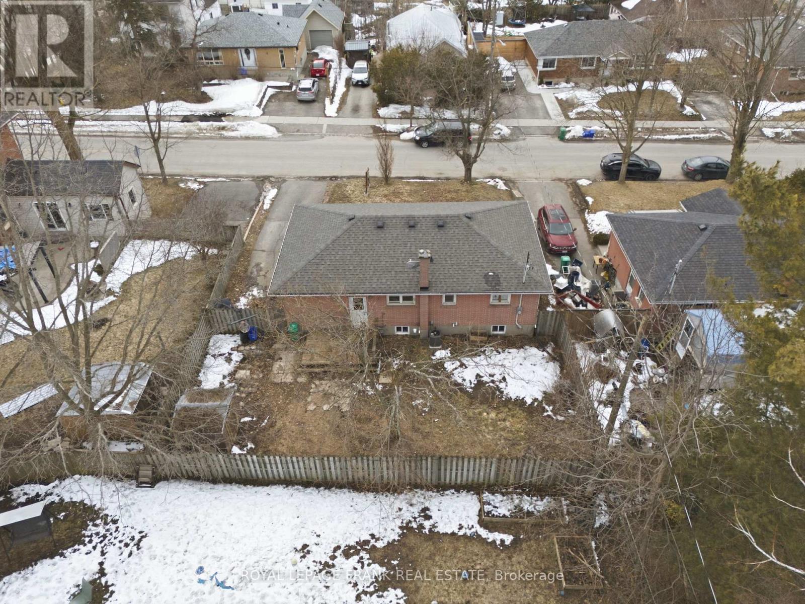 808 Aylmer Street N, Peterborough (Northcrest Ward 5), Ontario  K9H 3Y4 - Photo 42 - X12926288