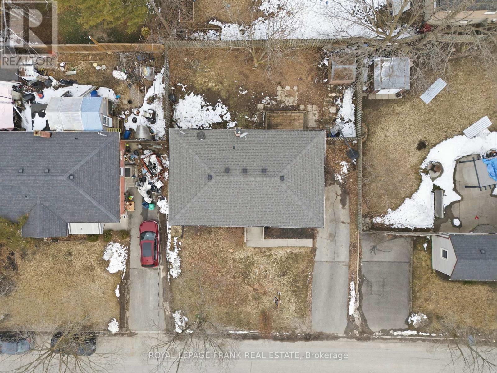 808 Aylmer Street N, Peterborough (Northcrest Ward 5), Ontario  K9H 3Y4 - Photo 45 - X12926288