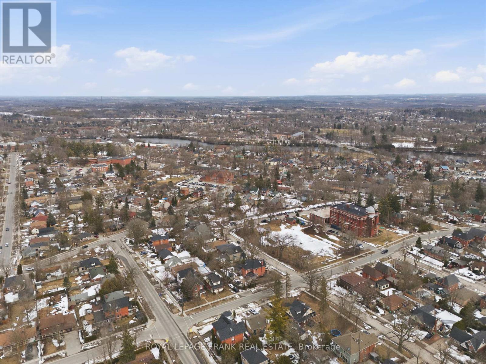 808 Aylmer Street N, Peterborough (Northcrest Ward 5), Ontario  K9H 3Y4 - Photo 48 - X12926288