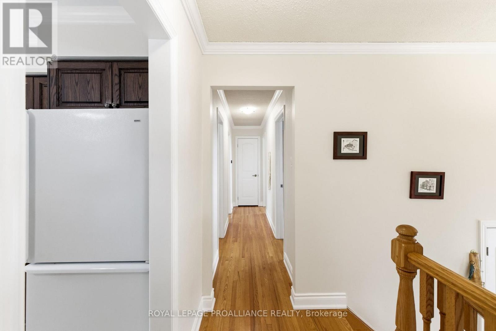 836 Stewart Drive, Peterborough (Ashburnham Ward 4), Ontario  K9J 7R4 - Photo 18 - X12926338