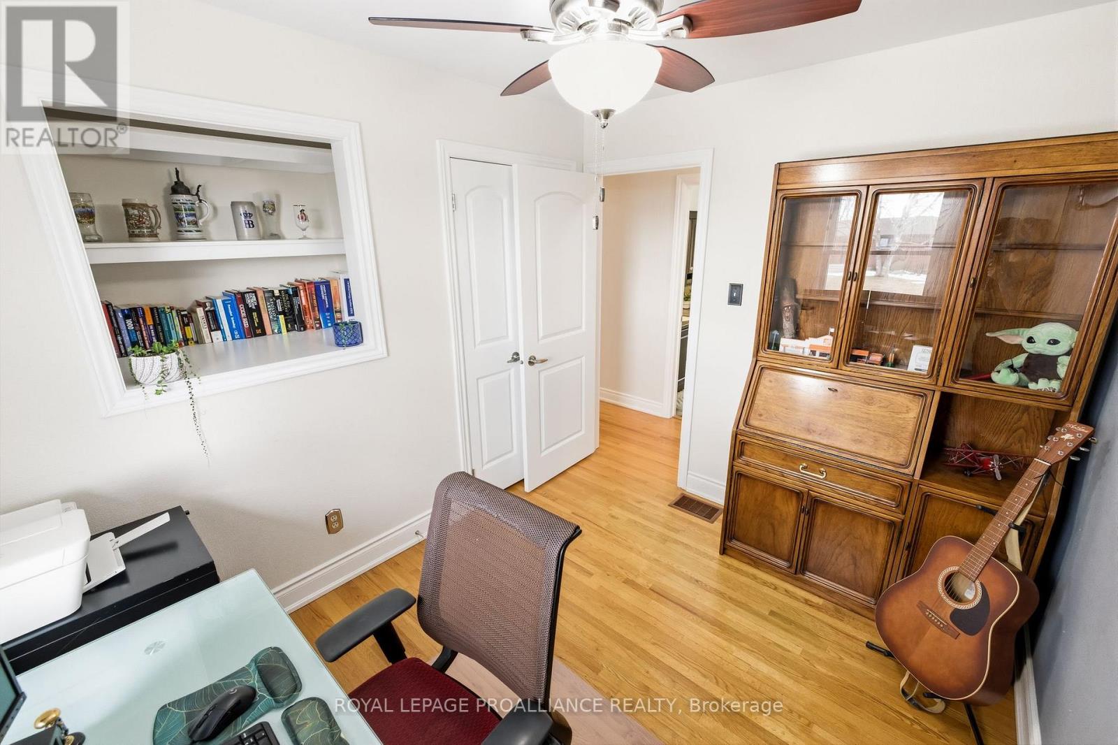 836 Stewart Drive, Peterborough (Ashburnham Ward 4), Ontario  K9J 7R4 - Photo 23 - X12926338