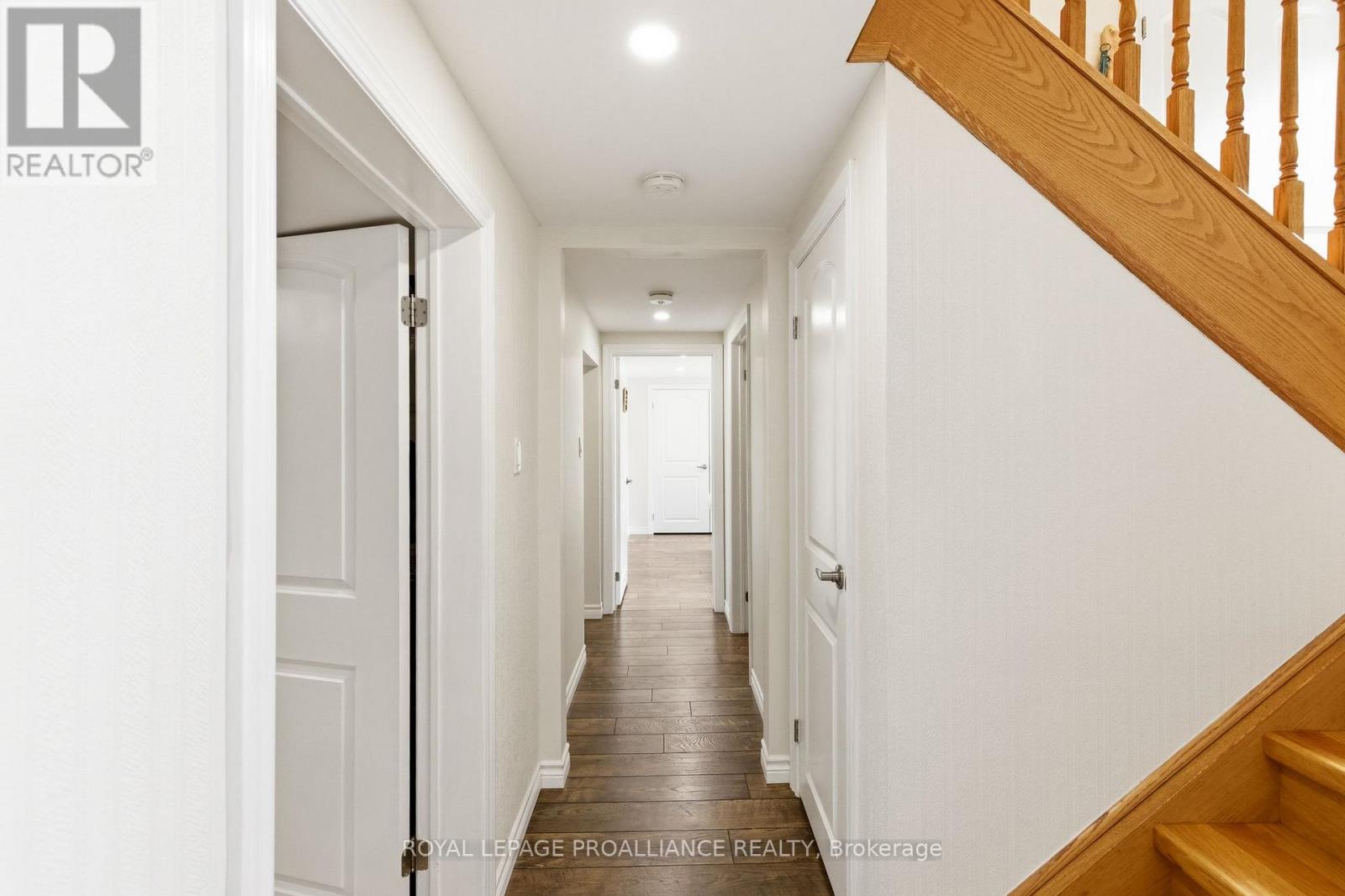 836 Stewart Drive, Peterborough (Ashburnham Ward 4), Ontario  K9J 7R4 - Photo 30 - X12926338