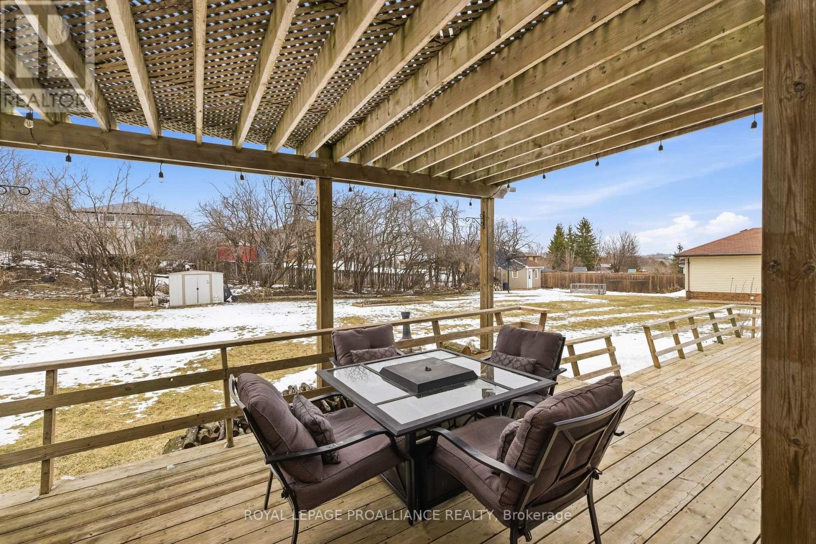 836 Stewart Drive, Peterborough (Ashburnham Ward 4), Ontario  K9J 7R4 - Photo 39 - X12926338