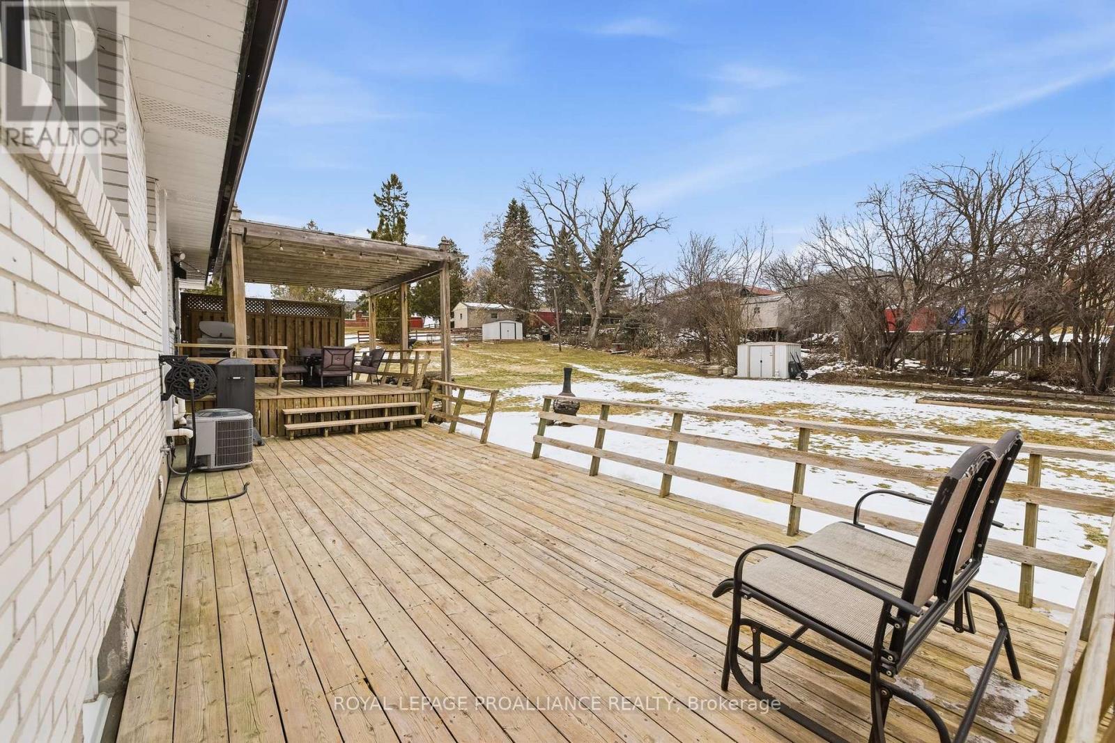 836 Stewart Drive, Peterborough (Ashburnham Ward 4), Ontario  K9J 7R4 - Photo 41 - X12926338