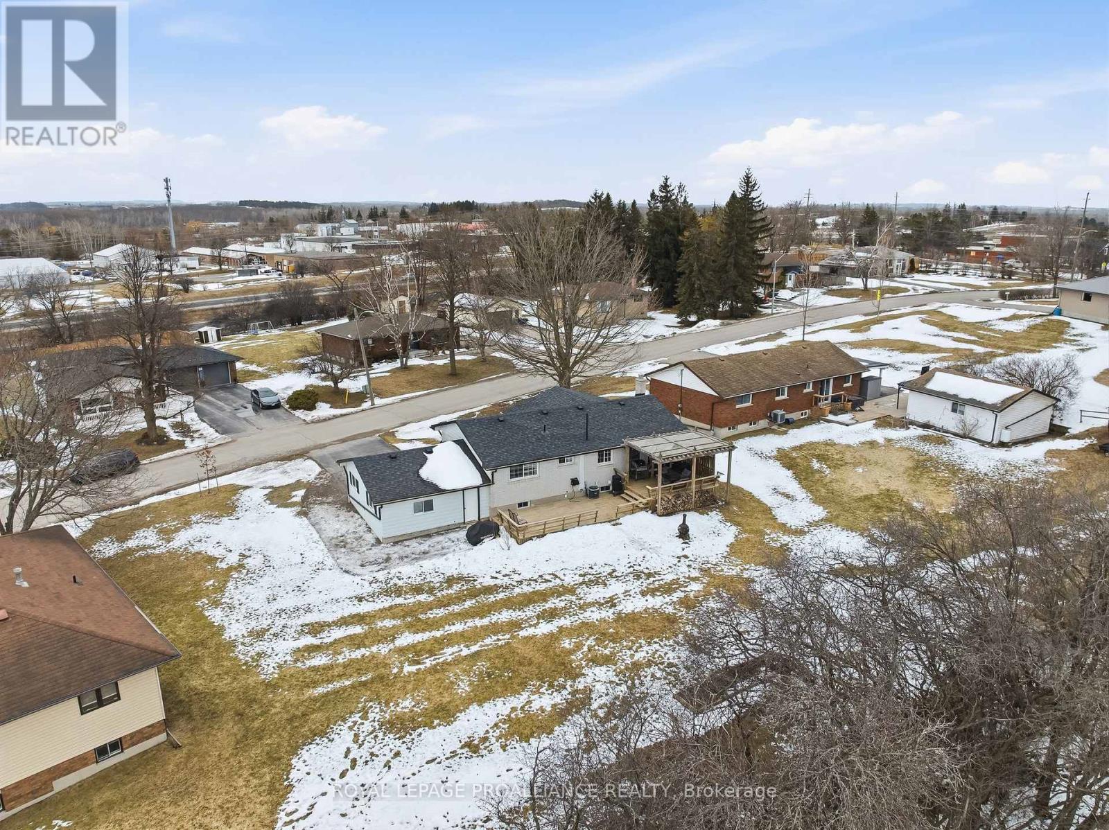 836 Stewart Drive, Peterborough (Ashburnham Ward 4), Ontario  K9J 7R4 - Photo 46 - X12926338