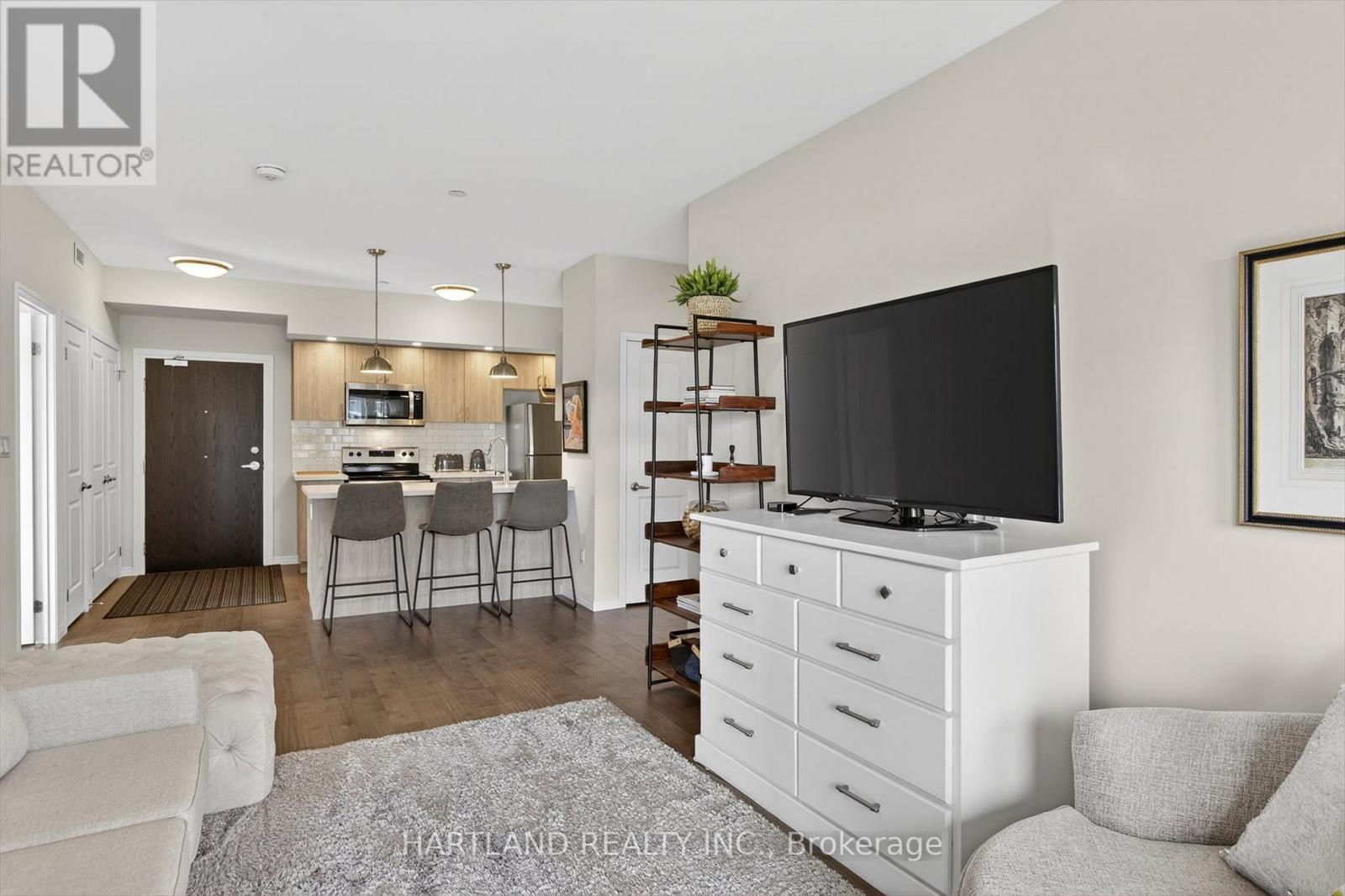 210 - 340 Florence Drive, Peterborough (Monaghan Ward 2), Ontario  K9J 0K4 - Photo 32 - X12926864