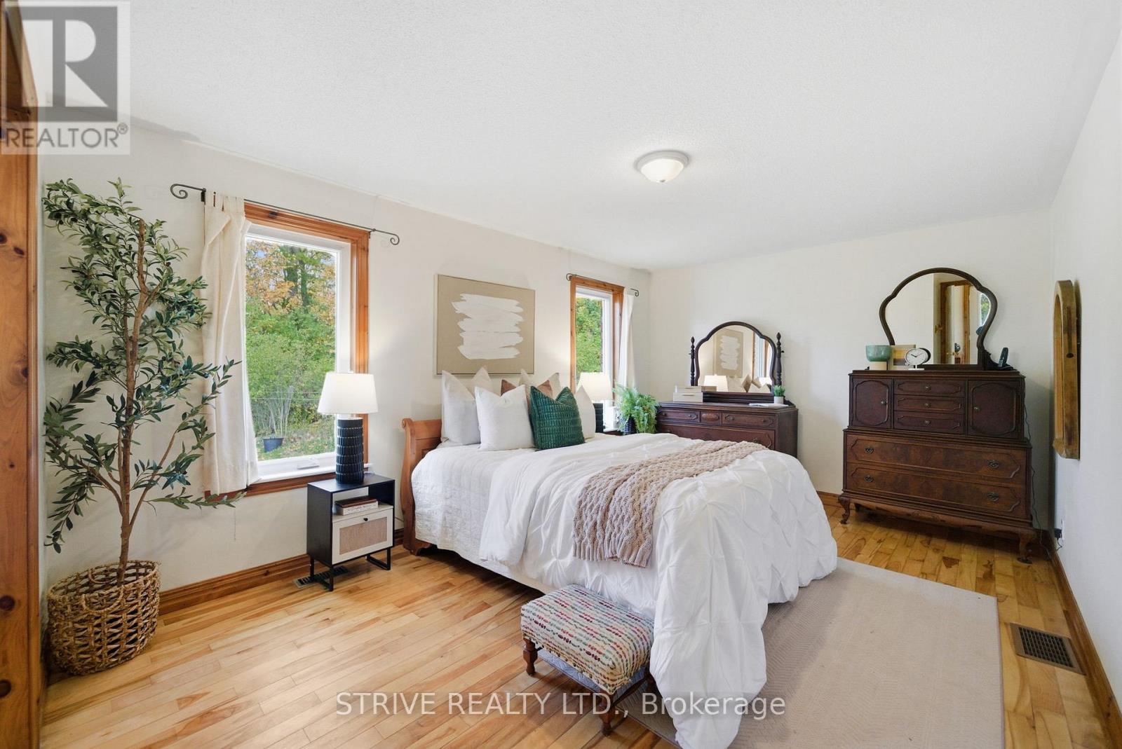 996 Third Line, Otonabee-South Monaghan, Ontario  K0L 1B0 - Photo 21 - X12926900