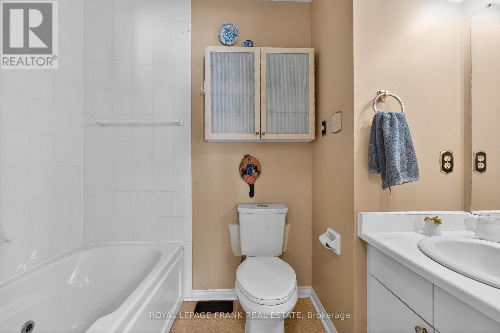 24 - 5 Heritage Way, Kawartha Lakes (Lindsay), Ontario  K9V 5Y8 - Photo 20 - X12927468