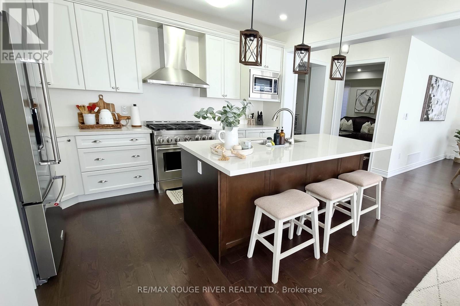 54 Highlands Boulevard, Cavan Monaghan (Cavan Twp), Ontario  L0A 1G0 - Photo 10 - X12927766