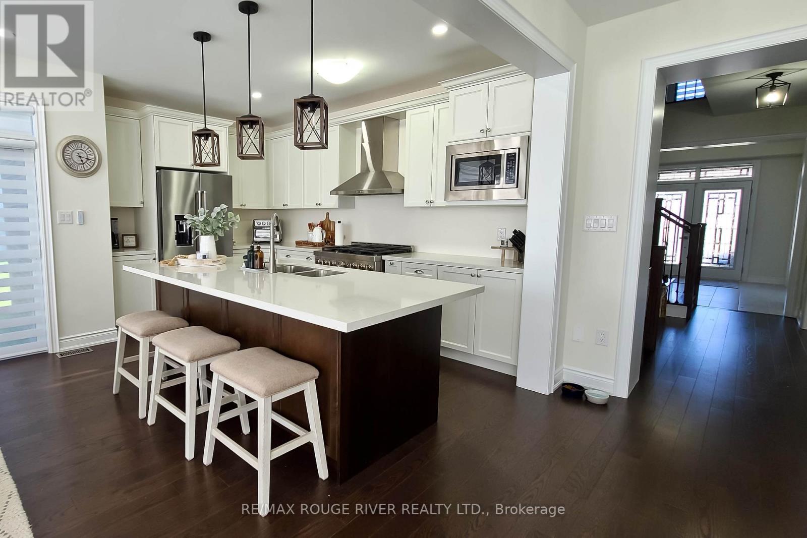 54 Highlands Boulevard, Cavan Monaghan (Cavan Twp), Ontario  L0A 1G0 - Photo 8 - X12927766