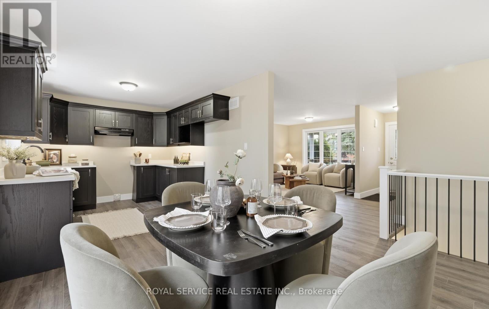 604 Fortye Drive, Peterborough (Otonabee Ward 1), Ontario  K9K 2H3 - Photo 12 - X12928310