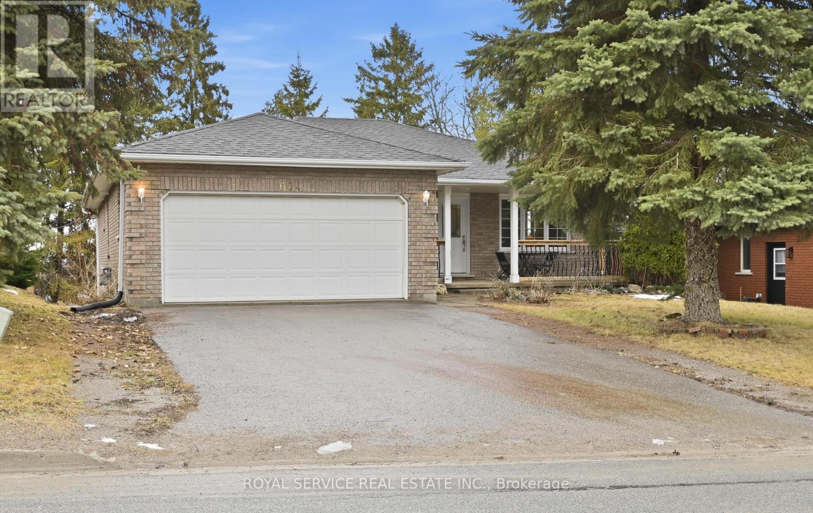 604 Fortye Drive, Peterborough (Otonabee Ward 1), Ontario  K9K 2H3 - Photo 2 - X12928310