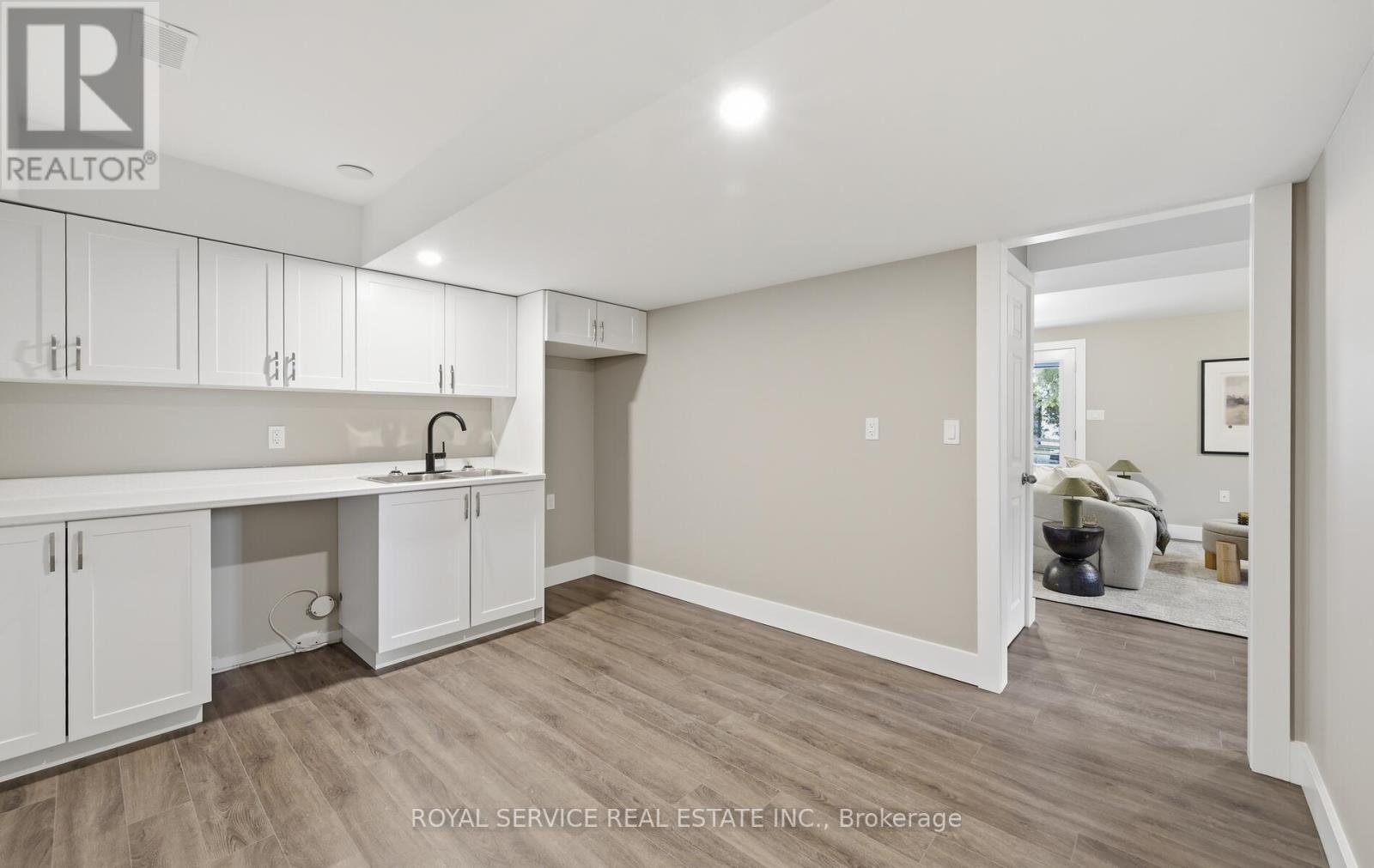 604 Fortye Drive, Peterborough (Otonabee Ward 1), Ontario  K9K 2H3 - Photo 29 - X12928310