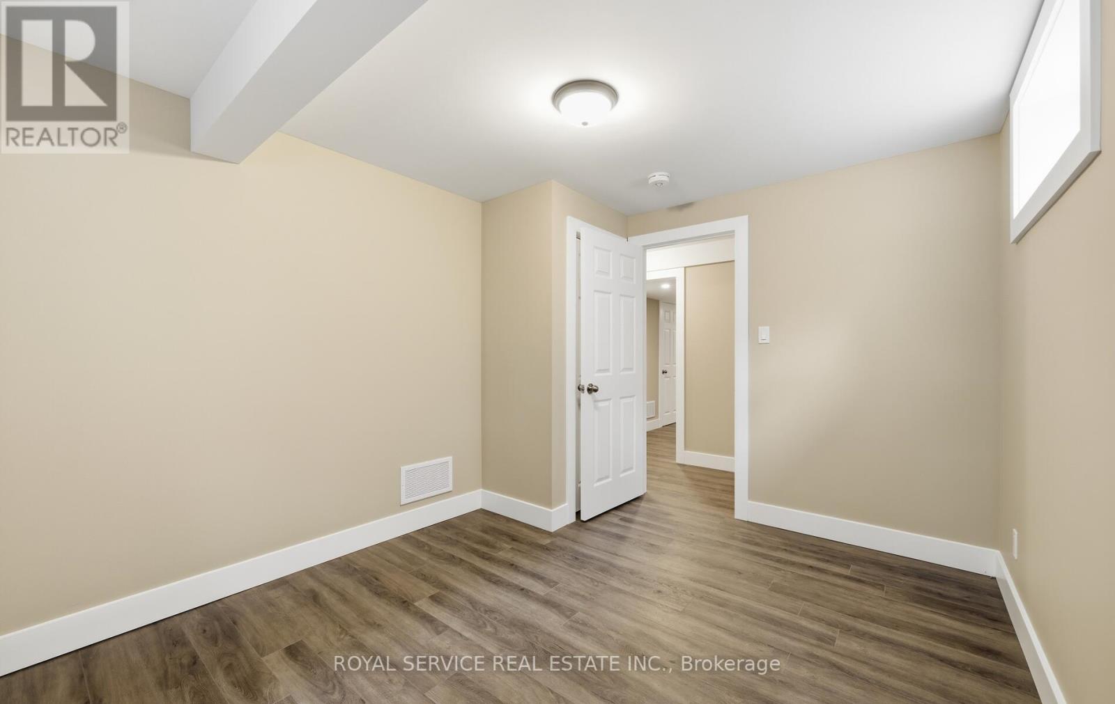 604 Fortye Drive, Peterborough (Otonabee Ward 1), Ontario  K9K 2H3 - Photo 37 - X12928310