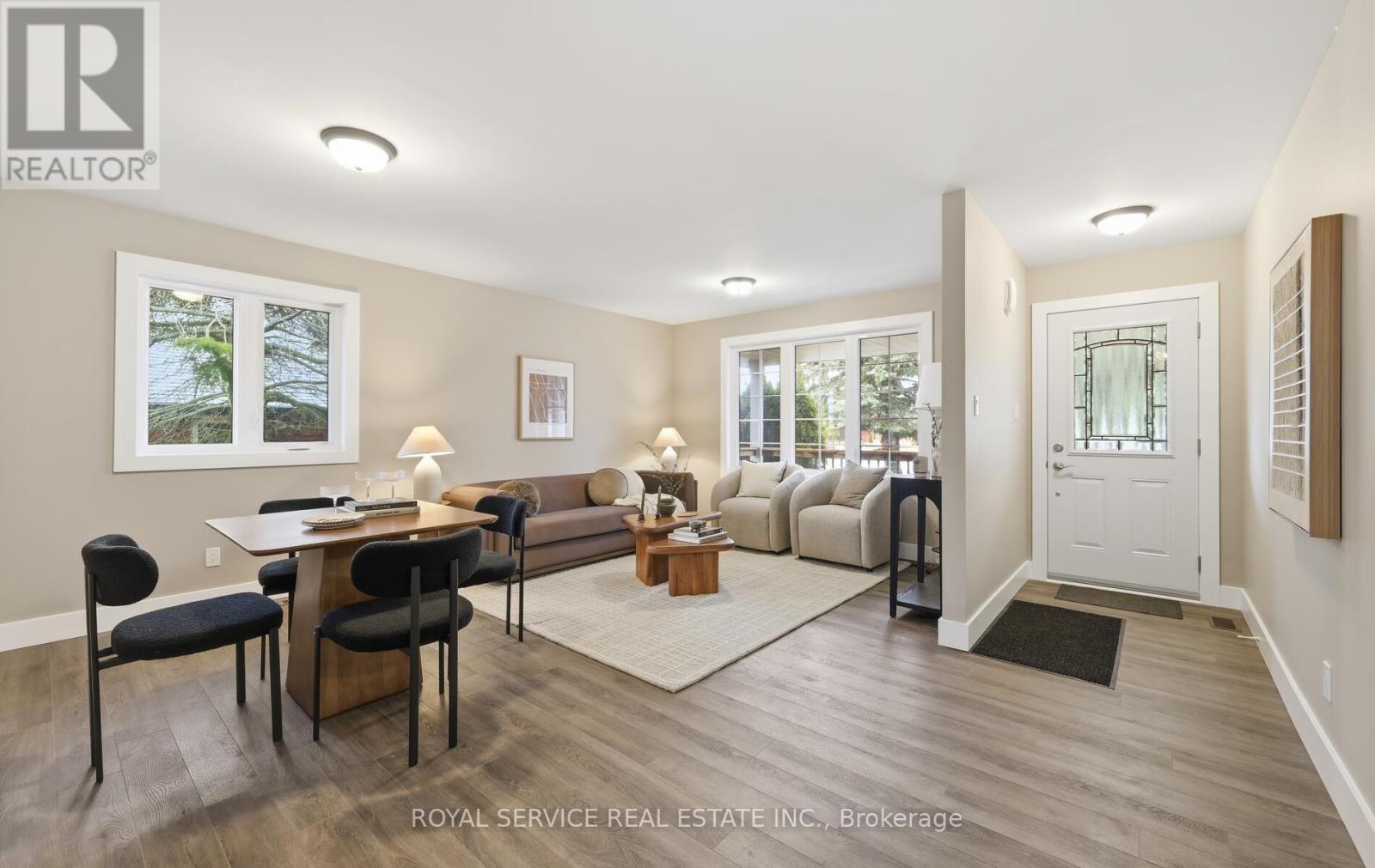 604 Fortye Drive, Peterborough (Otonabee Ward 1), Ontario  K9K 2H3 - Photo 4 - X12928310