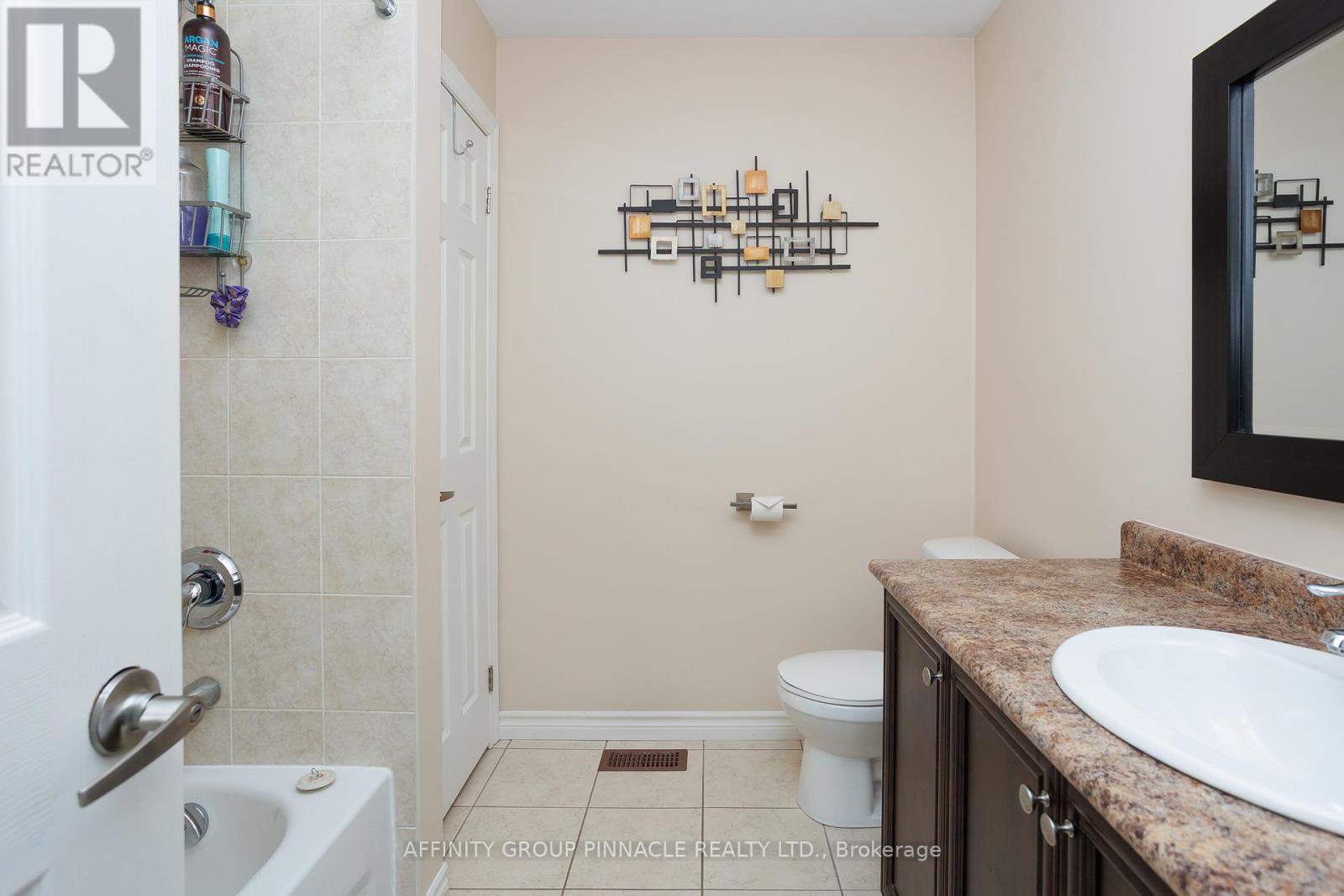 31 Ellis Crescent, Kawartha Lakes (Lindsay), Ontario  K9V 0A5 - Photo 29 - X12928320