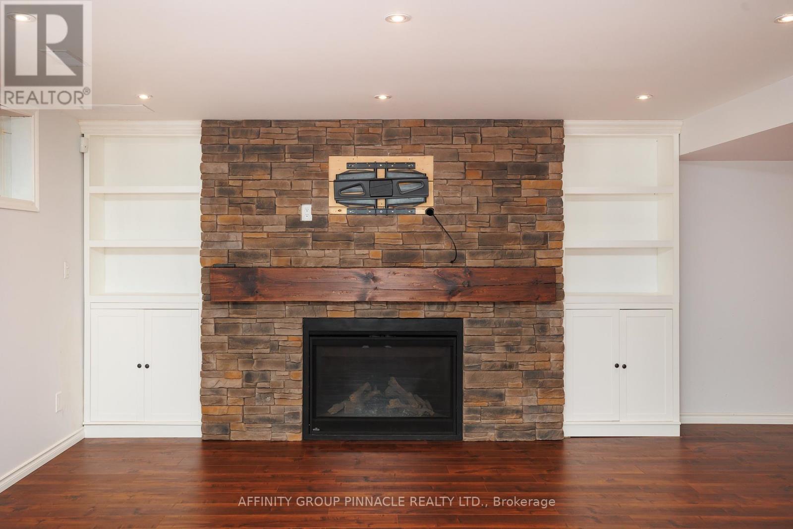 31 Ellis Crescent, Kawartha Lakes (Lindsay), Ontario  K9V 0A5 - Photo 41 - X12928320