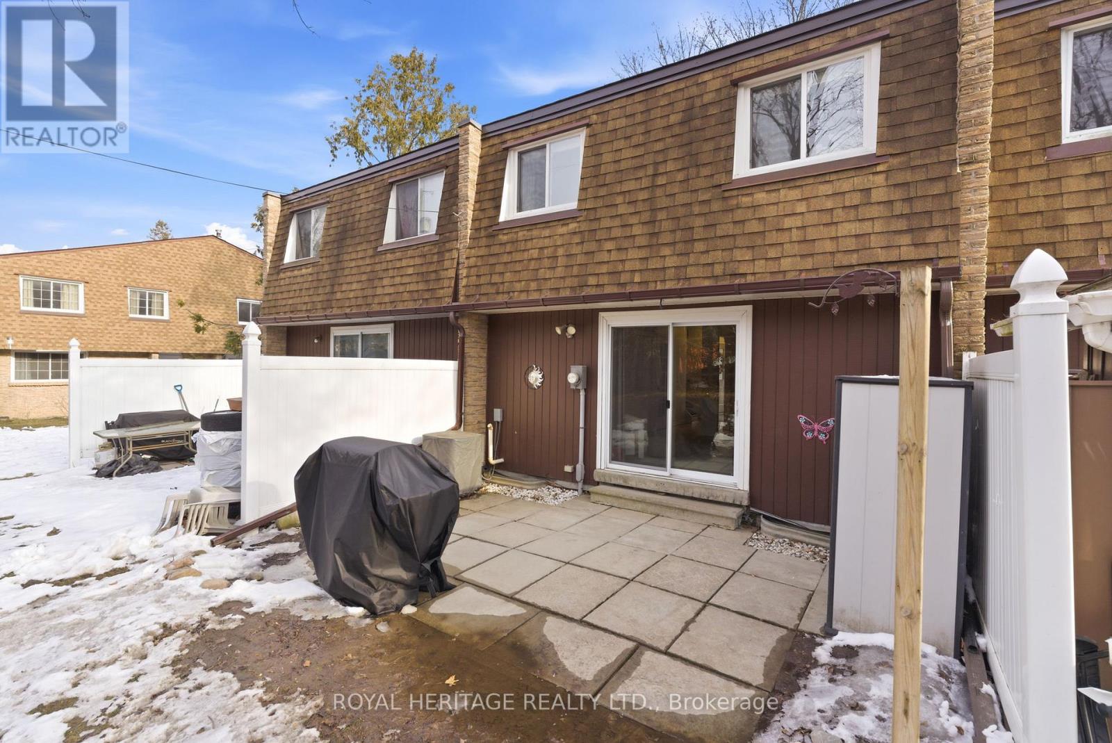 9 - 740 Chamberlain Street, Peterborough (Otonabee Ward 1), Ontario  K9J 4M3 - Photo 47 - X12928520