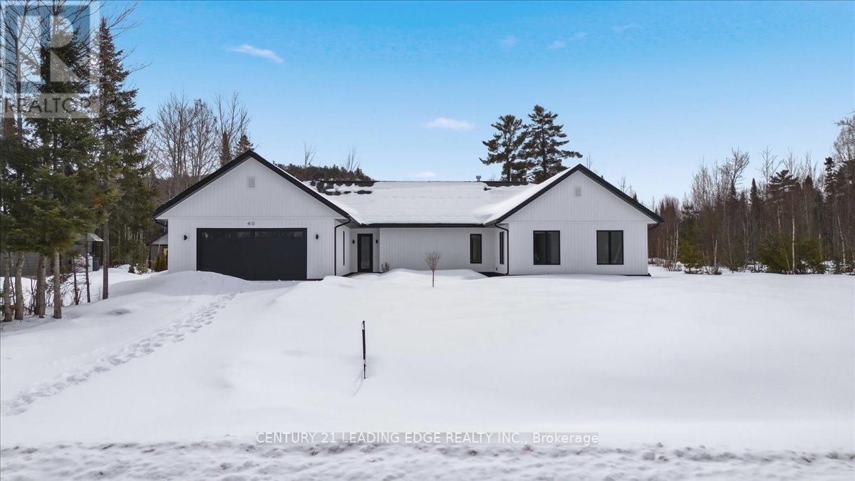 40 BANCROFT RIDGE DRIVE, bancroft (bancroft ward), Ontario