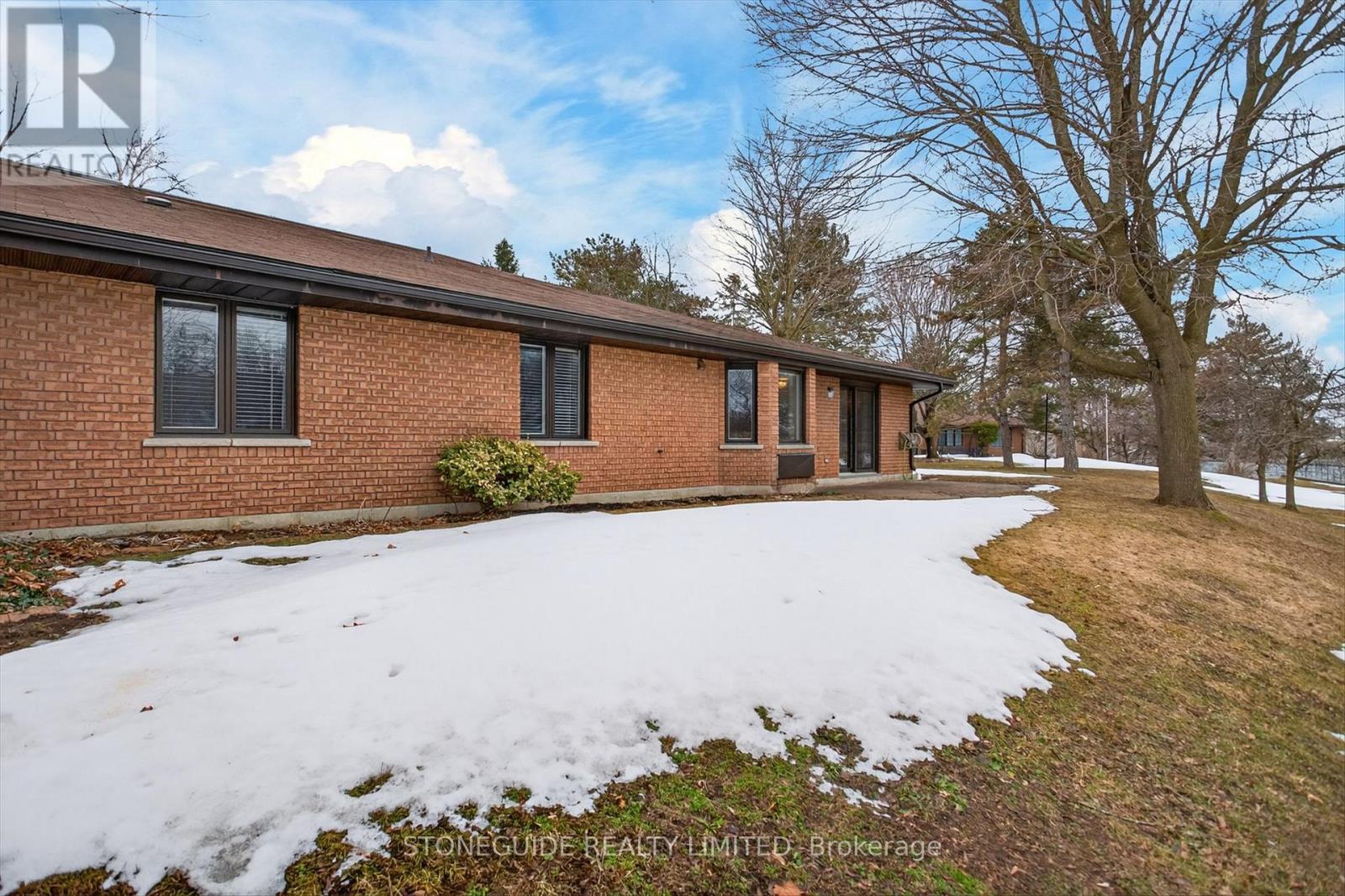 1 - 645 Whitaker Street, Peterborough (Ashburnham Ward 4), Ontario  K9H 7L5 - Photo 35 - X12928692