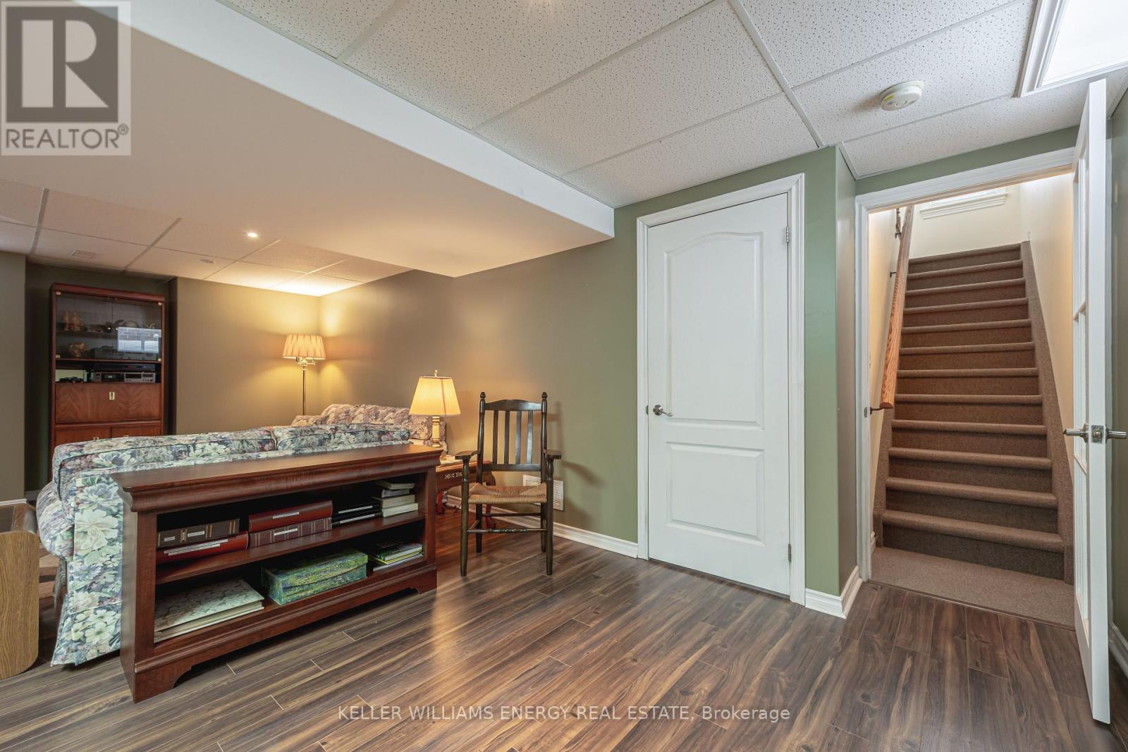 46 Beall Street, Kawartha Lakes (Lindsay), Ontario  K9V 6J6 - Photo 21 - X12928988