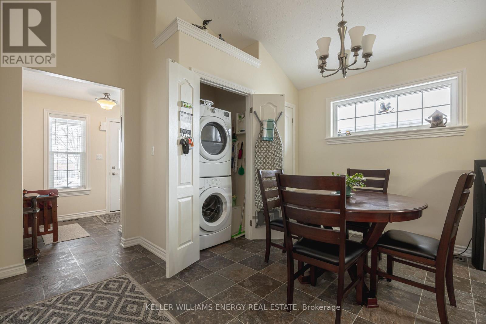 46 Beall Street, Kawartha Lakes (Lindsay), Ontario  K9V 6J6 - Photo 33 - X12928988