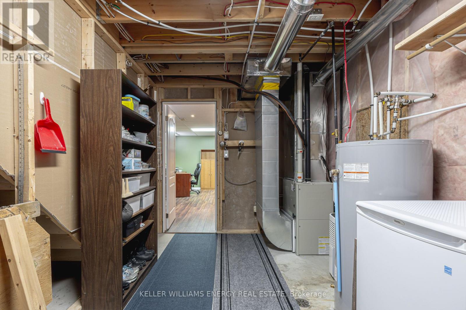 46 Beall Street, Kawartha Lakes (Lindsay), Ontario  K9V 6J6 - Photo 35 - X12928988