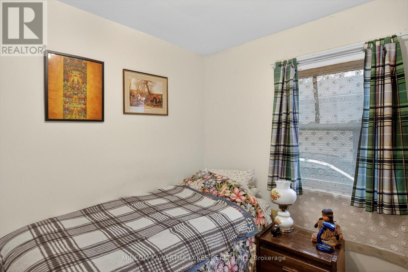 469 Edison Avenue, Peterborough (Otonabee Ward 1), Ontario  K9J 4G4 - Photo 20 - X12929626