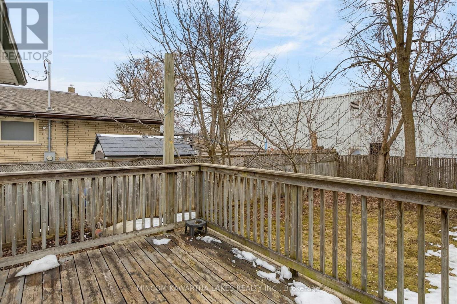 469 Edison Avenue, Peterborough (Otonabee Ward 1), Ontario  K9J 4G4 - Photo 41 - X12929626