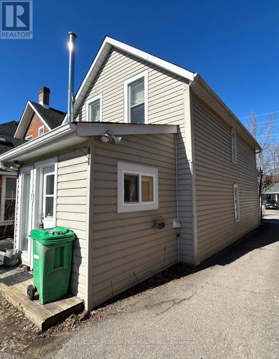 862 George Street N, Peterborough (Northcrest Ward 5), Ontario  K9H 3T7 - Photo 28 - X12929942