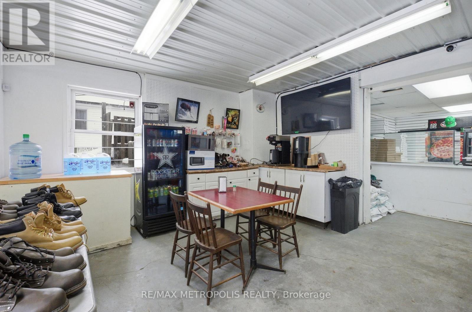 5614 Hwy 620, Wollaston, Ontario  K0L 1P0 - Photo 13 - X12930602