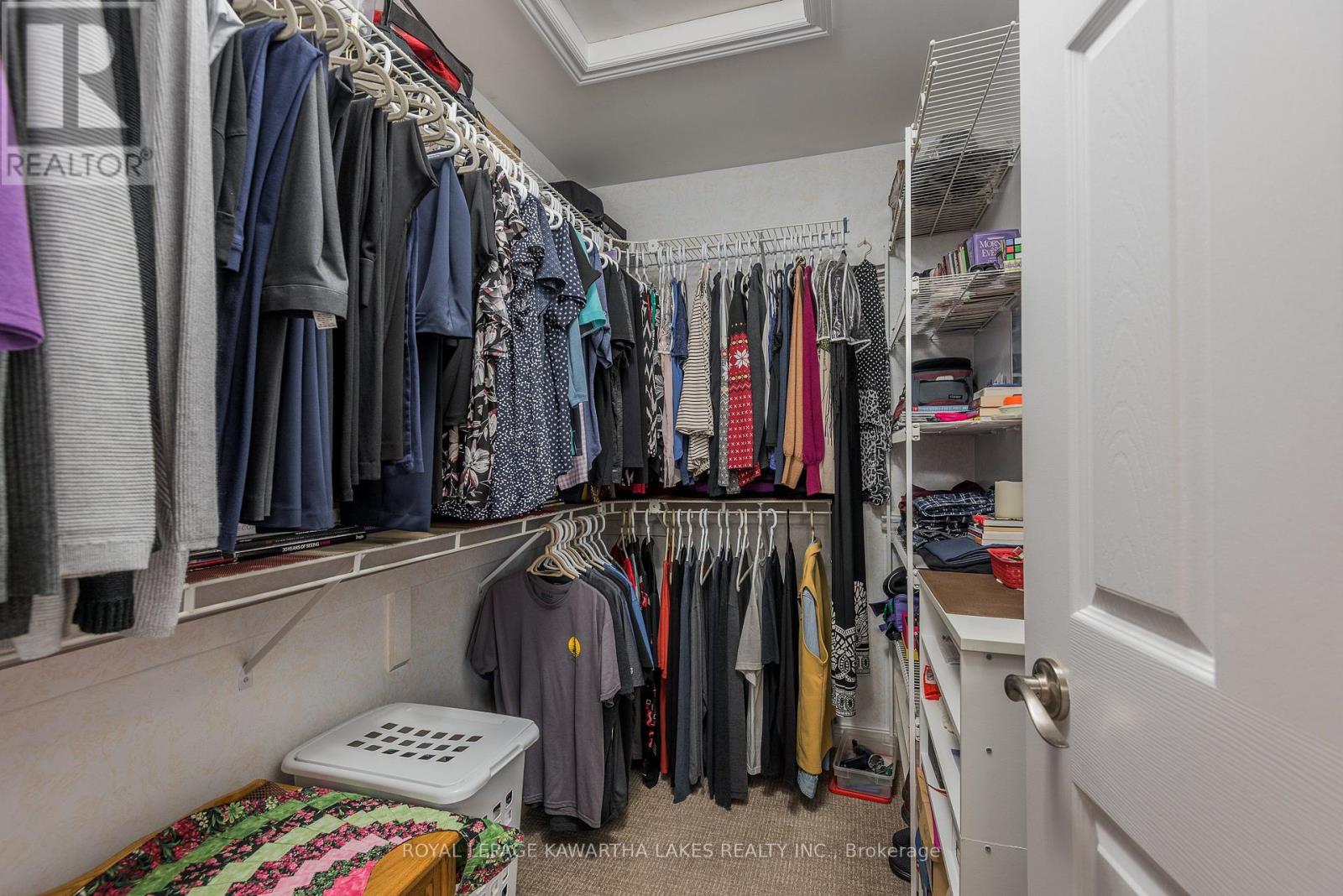 29 Midland Drive, Kawartha Lakes (Lindsay), Ontario  K9V 6B9 - Photo 21 - X12931634