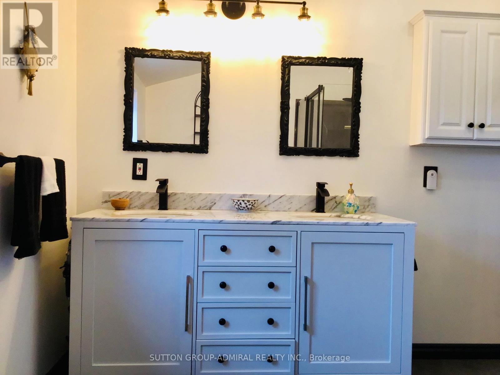 20 King Street W, Kawartha Lakes (Omemee), Ontario  K0L 2W0 - Photo 15 - X12931984