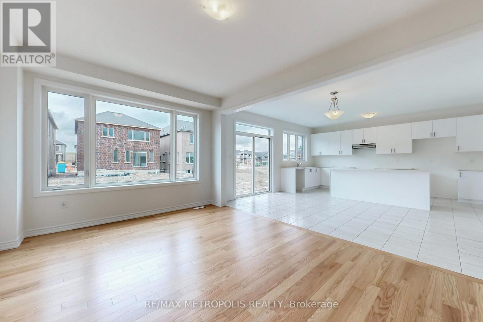 285 Flavelle Way, Peterborough (Monaghan Ward 2), Ontario  K9K 0J2 - Photo 12 - X12932254