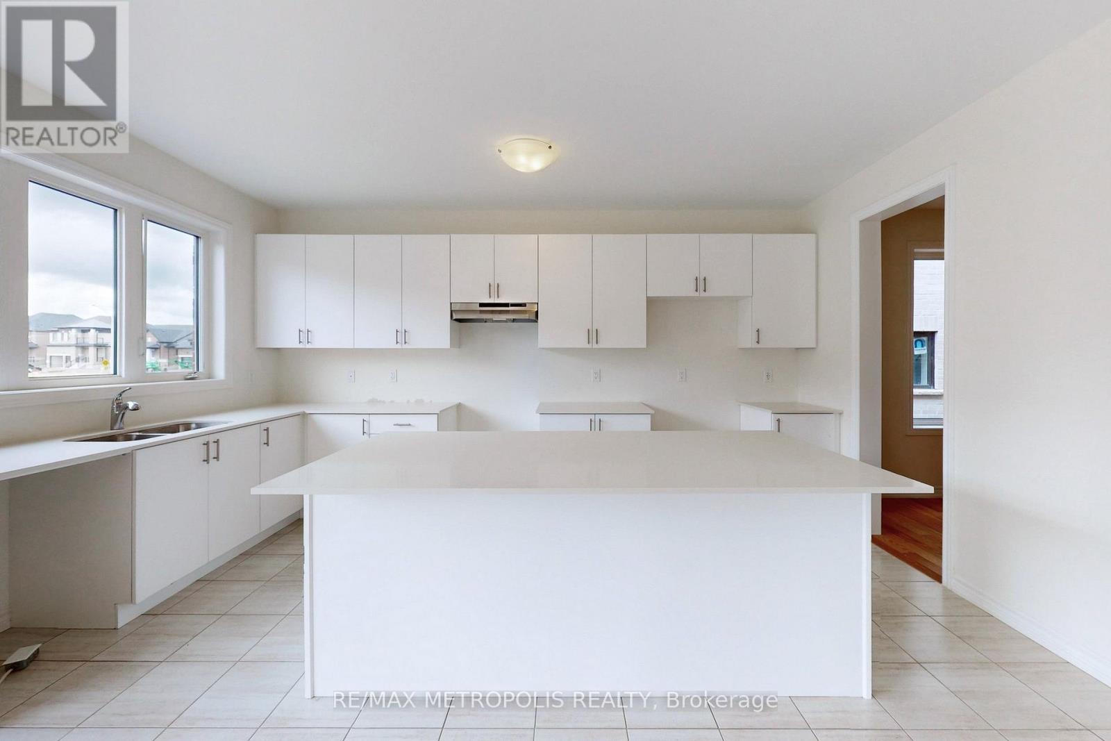 285 Flavelle Way, Peterborough (Monaghan Ward 2), Ontario  K9K 0J2 - Photo 14 - X12932254