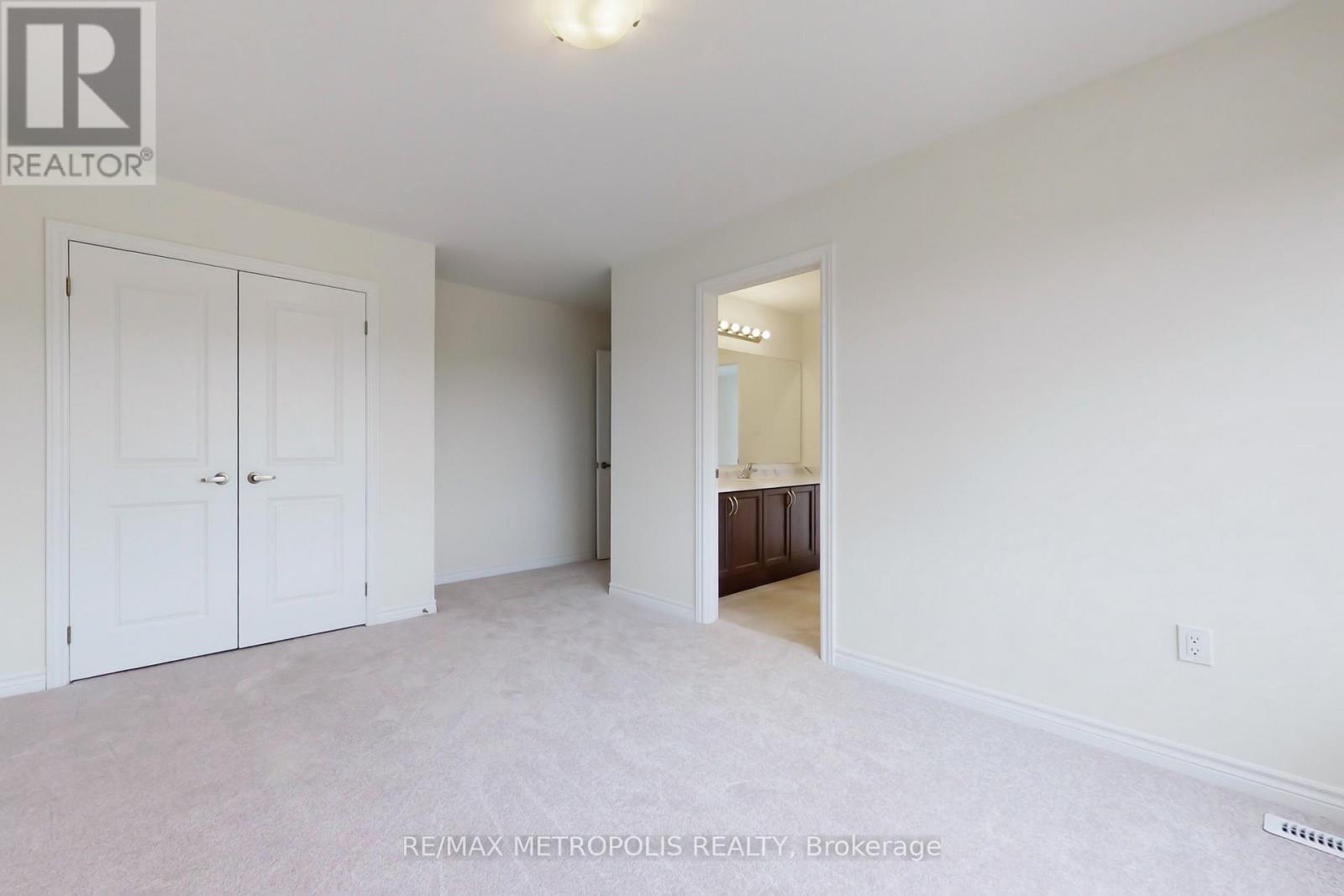 285 Flavelle Way, Peterborough (Monaghan Ward 2), Ontario  K9K 0J2 - Photo 38 - X12932254