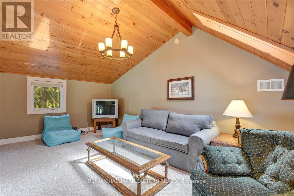 43 Lakeshore Boulevard, Selwyn, Ontario  K0L 1T0 - Photo 23 - X12933386