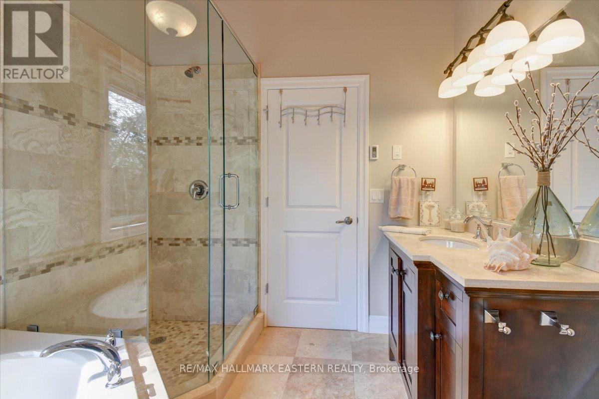 43 Lakeshore Boulevard, Selwyn, Ontario  K0L 1T0 - Photo 27 - X12933386