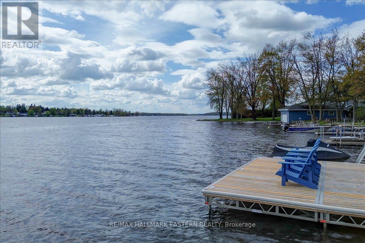 43 Lakeshore Boulevard, Selwyn, Ontario  K0L 1T0 - Photo 35 - X12933386