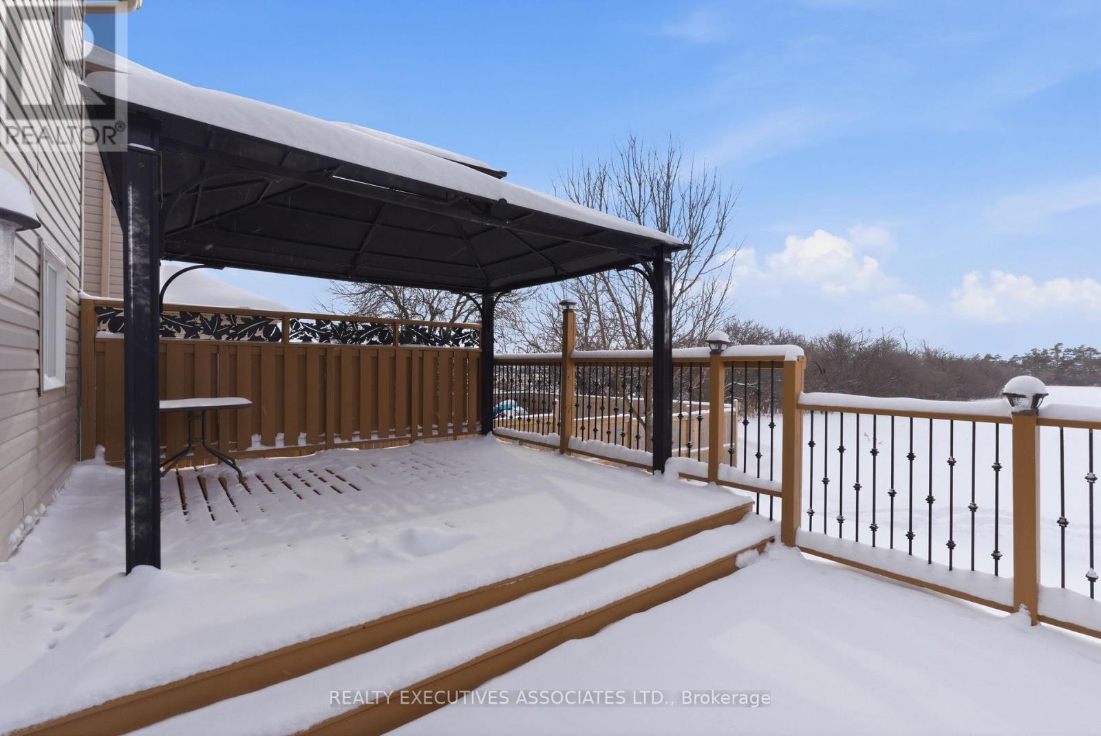 71 Truax Street, Kawartha Lakes (Lindsay), Ontario  K9V 0E3 - Photo 35 - X12933812