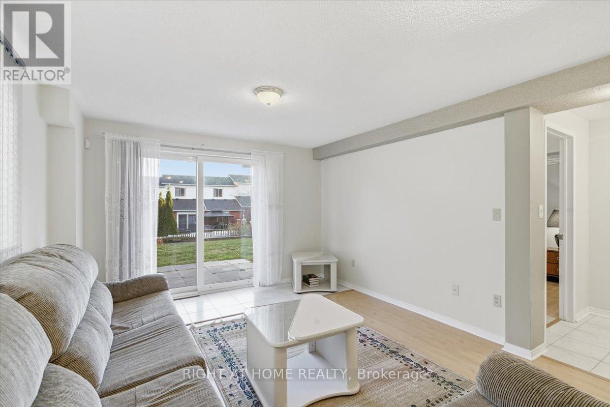 1349 Eagle Crescent, Peterborough (Monaghan Ward 2), Ontario  K9K 2K7 - Photo 13 - X12933806