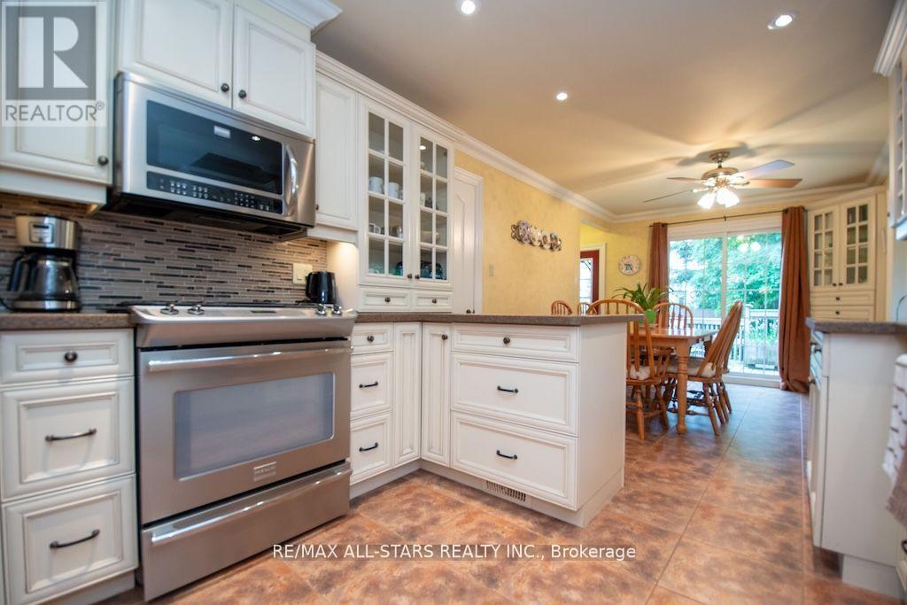 690 Post Road, Kawartha Lakes (Ops), Ontario  K0L 2X0 - Photo 11 - X12933976