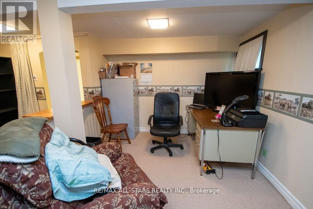 690 Post Road, Kawartha Lakes (Ops), Ontario  K0L 2X0 - Photo 27 - X12933976