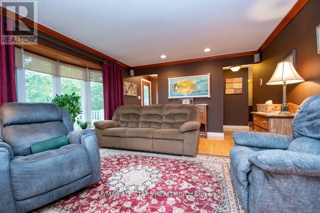 690 Post Road, Kawartha Lakes (Ops), Ontario  K0L 2X0 - Photo 6 - X12933976